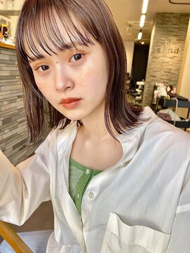 ロット 横浜(lot) ぱつっとボブ/ミディアムボブ/ツヤ髪[横浜駅]