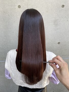 ロンドメリア 天神大名店(Lond Melia) ★斜めバングミディアムヘアグレージュカラーシルキーベージュ★