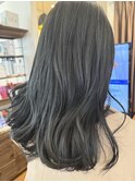 オリーブグレージュ