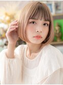 金髪ハイトーンカラー韓国風切りっぱなしボブc6川口10代20代30代