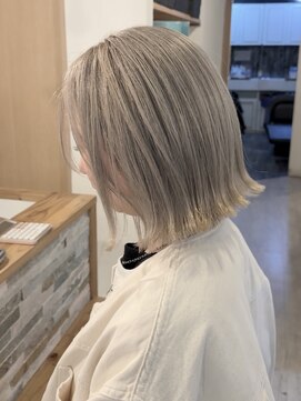 サンク(SANC) ホワイトベージュ