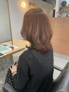 リブ(LIV) オレンジブラウン/セミディ/くびれヘア