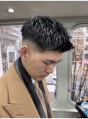 スキンフェードスパイキーショートパーマ短髪刈り上げ