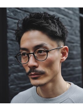 フォト 新宿三丁目(foto) 似合わせカット/リバースセンターパート/新宿