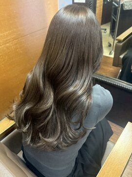 ナナナパレナ 梅田店(nanana parena) 艶感際立つダークグレージュ黒髪/縮毛矯正で叶える潤う髪質へ