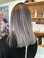 ワンバイワン(One×One) シルバーバレイヤージュ