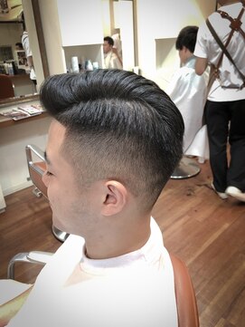 グルーマーズトウキョウ(GROOMER/S TOKYO) サイドパートスタイル【HOMME HAIR ZERO伊藤】