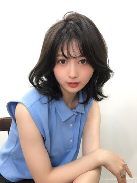 アリュウル 表参道(ALLURE) シースルーかきあげ前髪くびれミディアムレイヤー外ハネ【千葉】