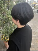 ショートボブ