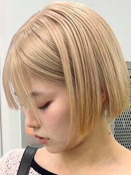 ウィコ 新宿(WICO) ミルクティーベージュ[新宿駅/デザインカラー/レイヤーカット]