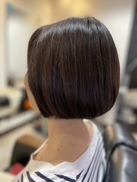 ナゴミ(NAGOMI) ショートボブ