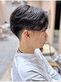 毛流れ　センターパート　ニュアンスパーマ　ショート