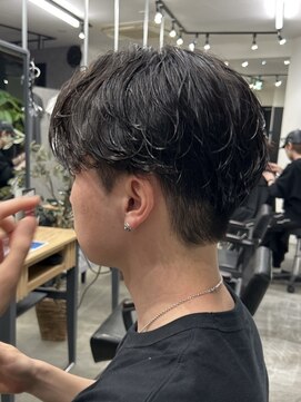 フイ 新宿3丁目(Hui) スパイキーショート/ニュアンスパーマ/韓国マッシュ/men'