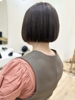 セイドット リー(Say. Ree)&nbsp;say.ホワイトグレージュミニボブミルクティーチェリーブラウン