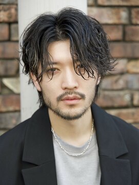 ルーシー 川越(LUCEY) センターパートフェザーパーマシャドウパーマメンズパーマ