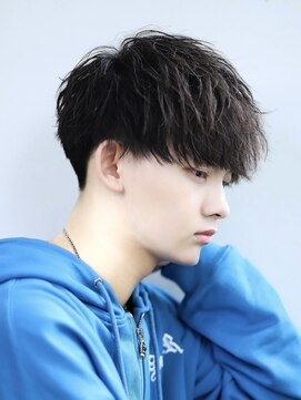 リップス 二子玉川店 (LIPPS) 縦落ちツイスト無造作マッシュ