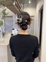 イミ(imi) カチモリヘア/シニヨン/お団子/ヘアセット/ヘアアレンジ/登戸