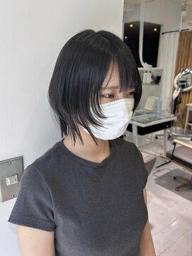 ネオリーブウリ 二子玉川店(Neolive uri) ミディアムヘア暗めカラーデザインカラーフェイスフレーミング