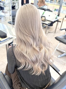 サンクプロジェクト(cinq PROJECT) 原宿韓国顔まわりミルクティーベージュホワイトベージュ