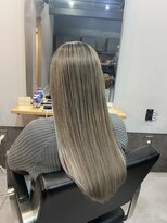 レブ 四条烏丸(Reb,)&nbsp;ワンブリーチグレージュ