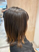 エヌアンドエー せんげん台店(N&A) 透け感ブラウンで魅せる外ハネミディレイヤースタイル