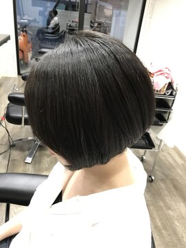 ヘアークラブワイズ(Hair Club Yz) 大人可愛いショートボブスタイル