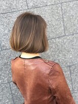 シュシュ(shushu) カーキアッシュ×重ためボブ