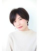 エクリ 麻布十番(equri)&nbsp;【大人女性へ向けた】お手入れ簡単キレイめショート
