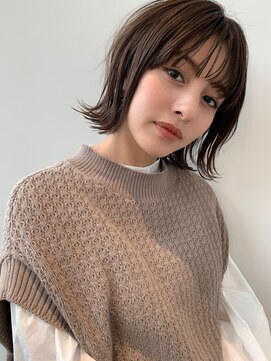 アウェイク(AWAKE) 優しい軽さの外ハネレイヤーボブ【AWAKE渡辺康則】