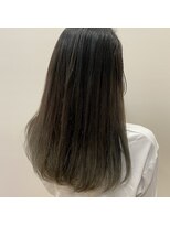 ソア フォー ヘアー(Soi for hair) グレージュハイライト外国人風カラー×うる艶ストレート