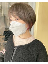 エンシー(ENCI)&nbsp;ショートボブ/インナーカラー/イヤリングカラー