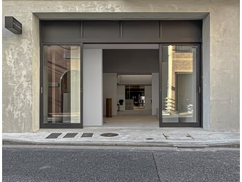 THE ESSENCE 蔵前【エッセンス】