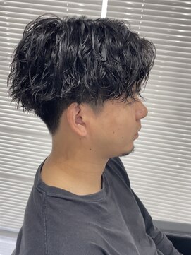 シャイン 大宮(SHINE) メンズカット/パーマ/ヘッドスパ/ブリーチ/眉毛/韓国/大宮/Men's