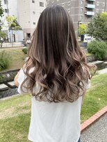 ワンスタイル(One style) バレイヤージュメンテナンスカラー＋髪質改善TR