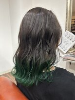 ヘアメイク アンフィ(amphi)&nbsp;縛り方で隠せちゃう毛先カラー★