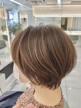 スタイル 新百合ヶ丘(STYLE) ショート×大人ハイライト