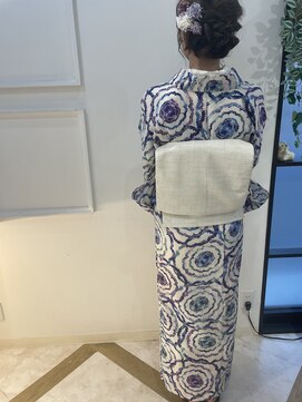 ラビスモア(Lovis moa) 魅力倍増カール/セミディ/シアーカラー/ダークアッシュ/姫カット