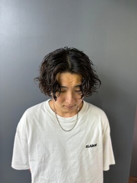 グリーディーフォックス 三軒茶屋(GreedyFOX) 三軒茶屋波巻き/マッシュパーマ/ウルフ/ハイライト<理容室>