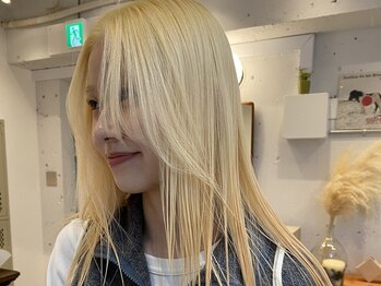 イル 天神店(ill)の写真/最高級人毛使用のシールエクステで地毛のようなナチュラルな仕上がりに★［福岡/天神］
