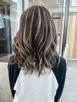 ロンドシエル 横浜(Lond ciel)&nbsp;メルティカラー似合わせカットウェーブミディアムレイヤーカット