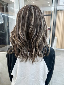 ロンドシエル 横浜(Lond ciel) メルティカラー似合わせカットウェーブミディアムレイヤーカット