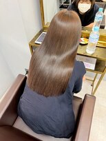 オズ 安積店(OZ) ミニウルフチェリーブラウンホワイトグレージュフェザーパーマ