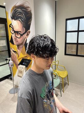 ステージ(STAGE) 波巻きスパイラルパーマ　メンズパーマ　フェザーパーマ