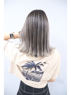 オズ 郡山駅前店(OZ) ケアブリーチベージュで柔らか質感ダブルカラーパープルで透明感