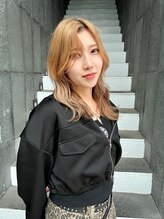 アクルヘアーバイテソロ(AKUR hair by tesoro)&nbsp;HIKARI 