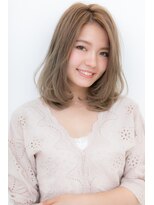 カバーヘア ブリス 大宮西口(COVER HAIR bliss)&nbsp;外国人風ペールベージュワンカールロブヘアX大宮10代20代30代