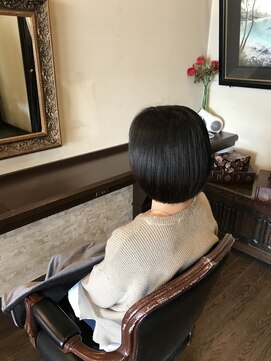 おしゃれ泥棒(ROUTE306) すっきりボブ