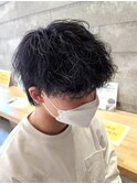 マッシュウルフ前下り波巻きツイストスパイラルパーマショート