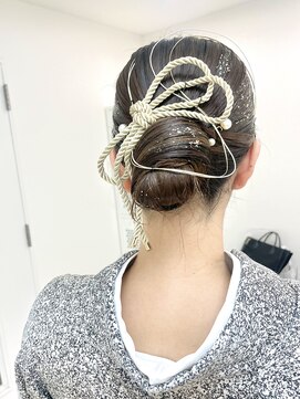シアー(sheer) 《sheer/内城》#ヘアセット #タイトアレンジ #タイトヘア