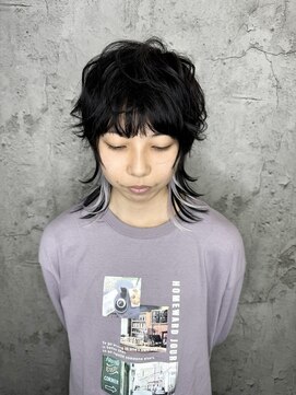 ルーツアイリー 心斎橋(ROOTS IRIE) シールエクステ/ハイライトカラー/髪質改善/ウルフ/黒髪ショート